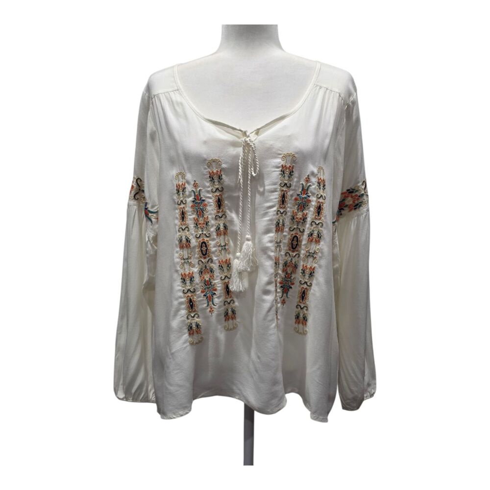 NWT Ariat Marrakesh Embroidered Boho Peasant Blouse Papyrus Cream Size M